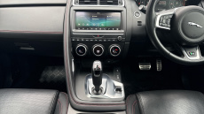 Jaguar E-Pace 2.0d Chequered Flag Edition 5dr Auto Diesel Estate